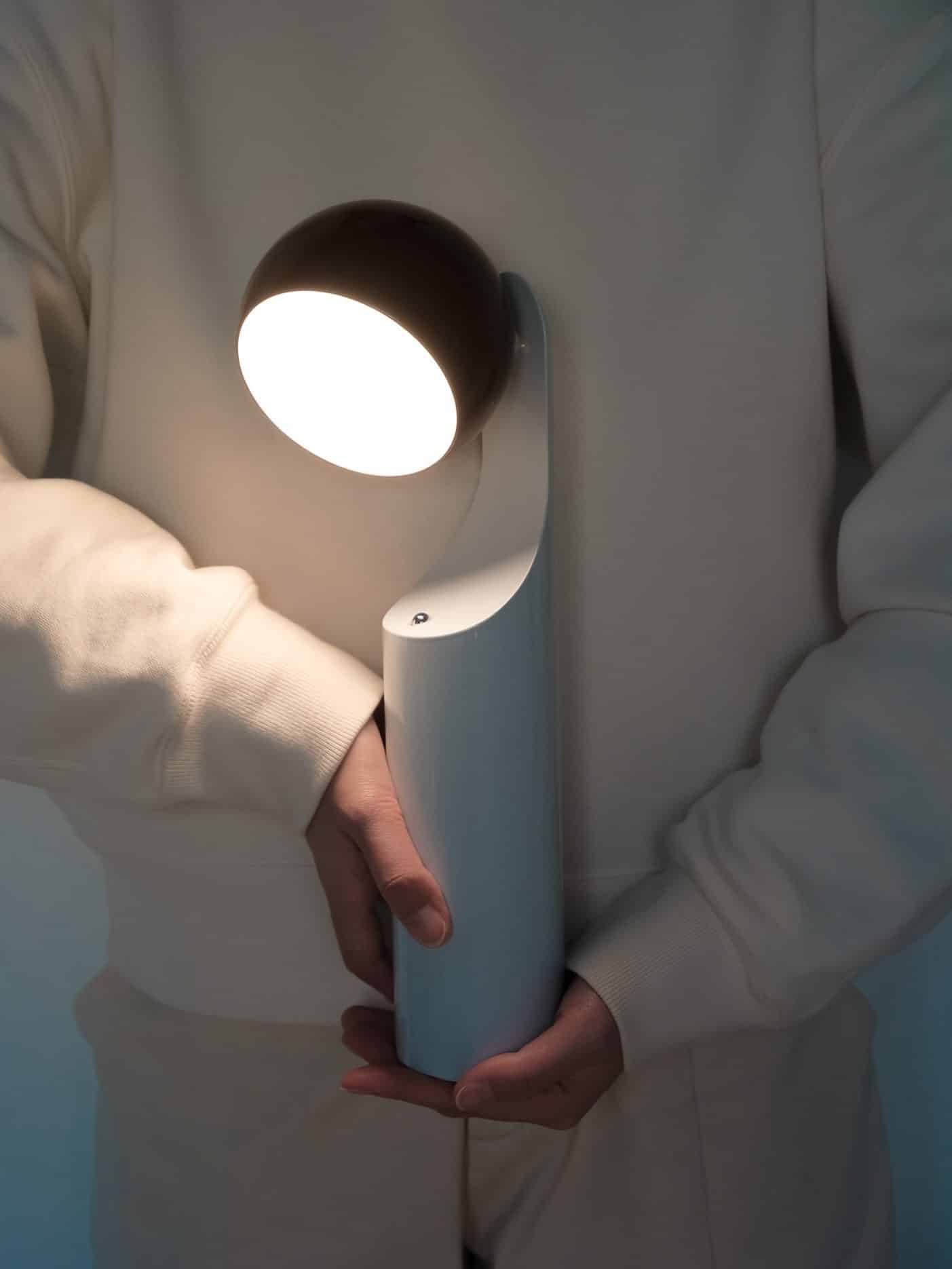 Mono Reading Lamp