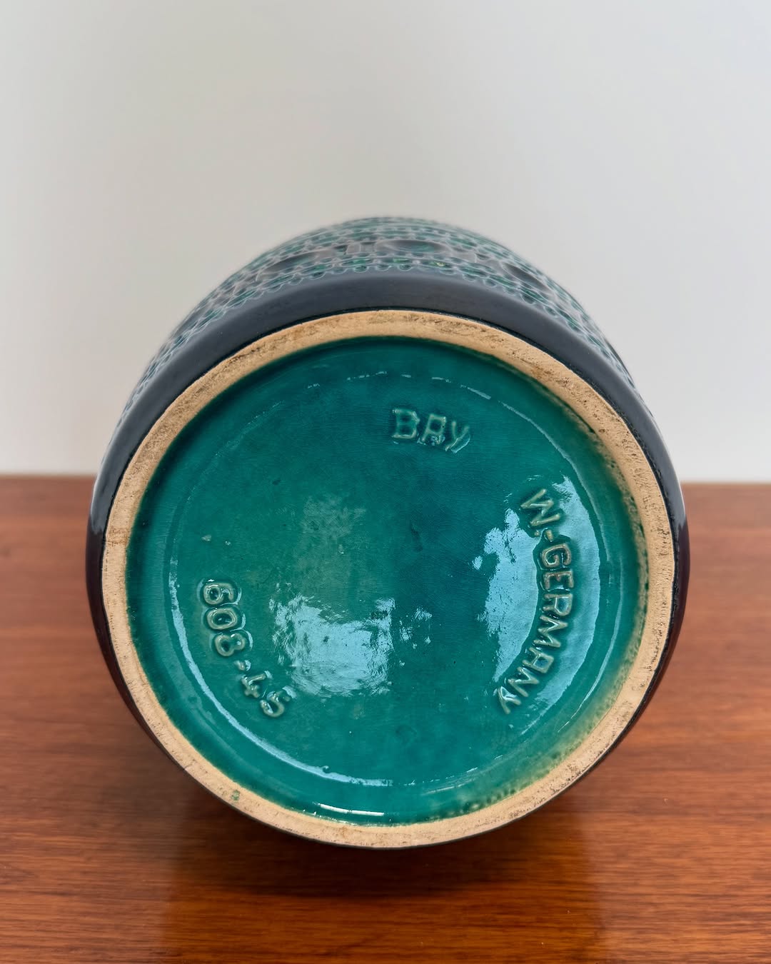 extra-large-mid-century-vase-copy (3)