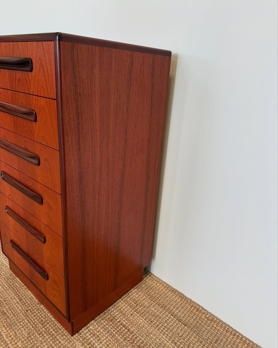 mid-century-fresco-chest-of-drawers (5)