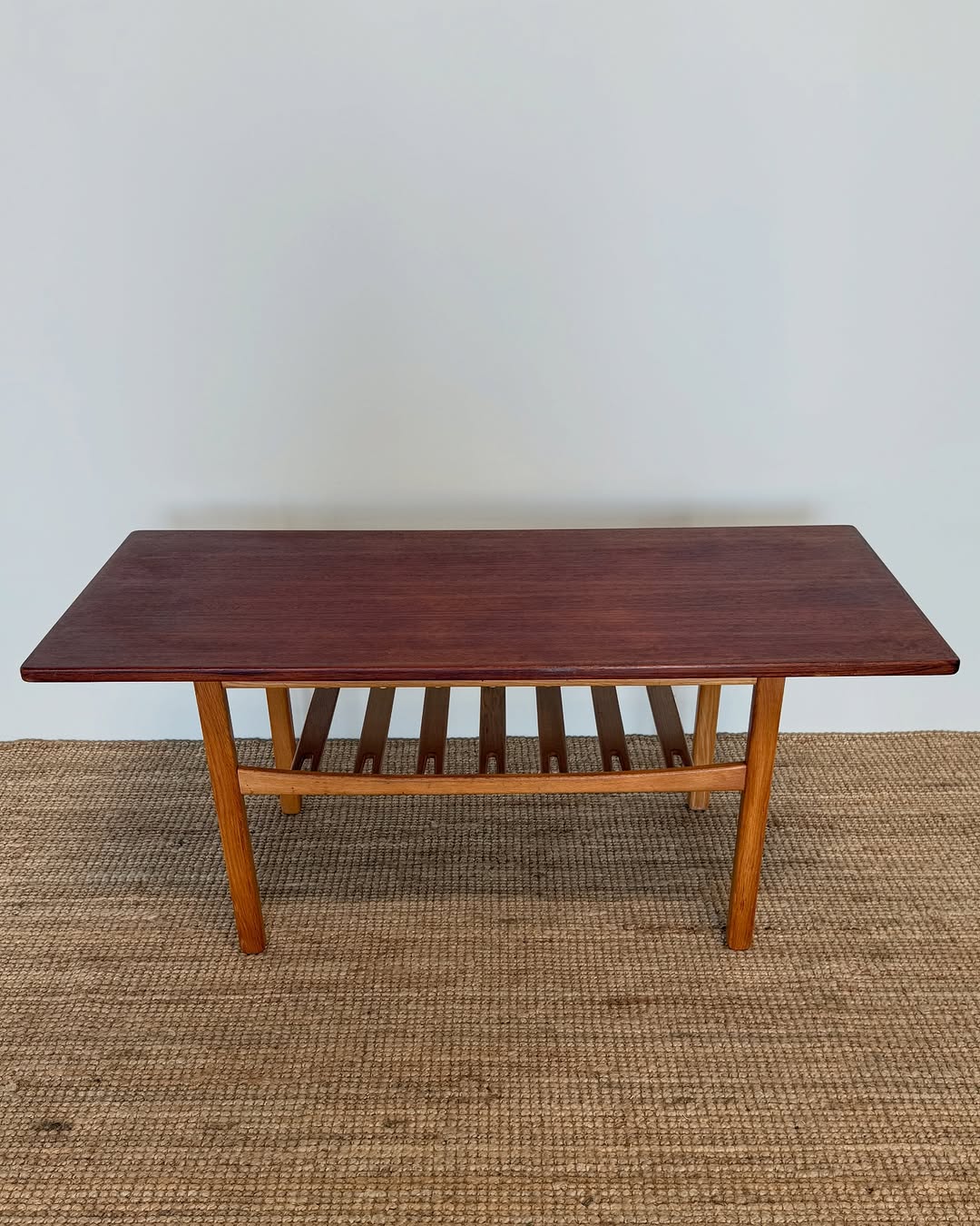 swedish-mid-century-coffee-table (4)