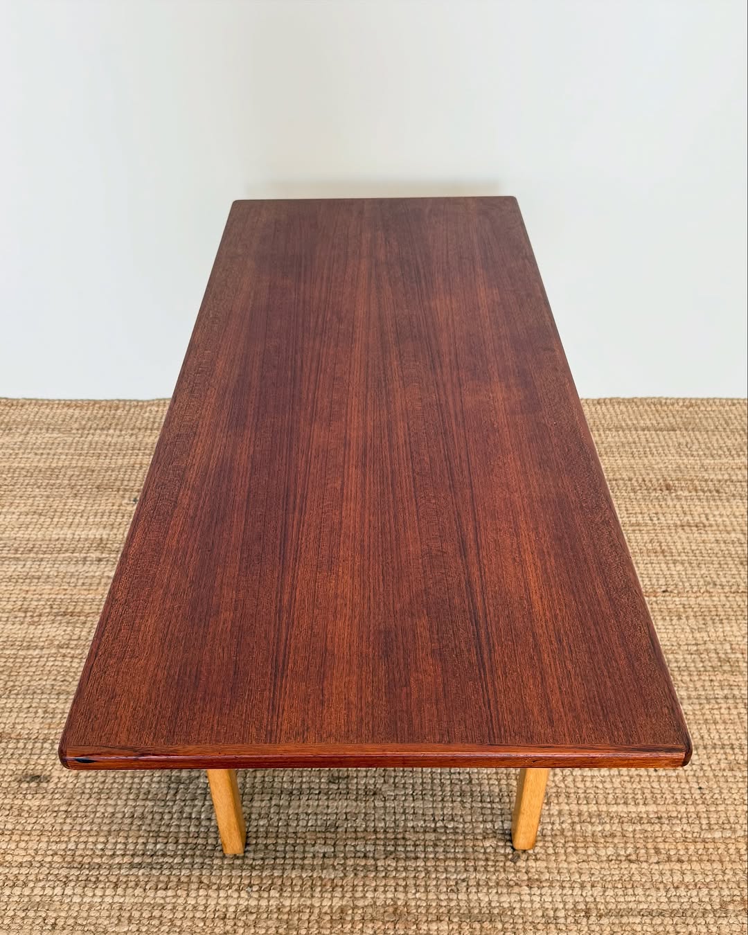 swedish-mid-century-coffee-table (6)
