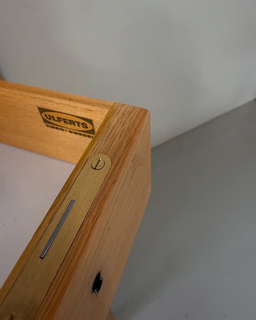 swedish-mid-century-wall-unit (1)