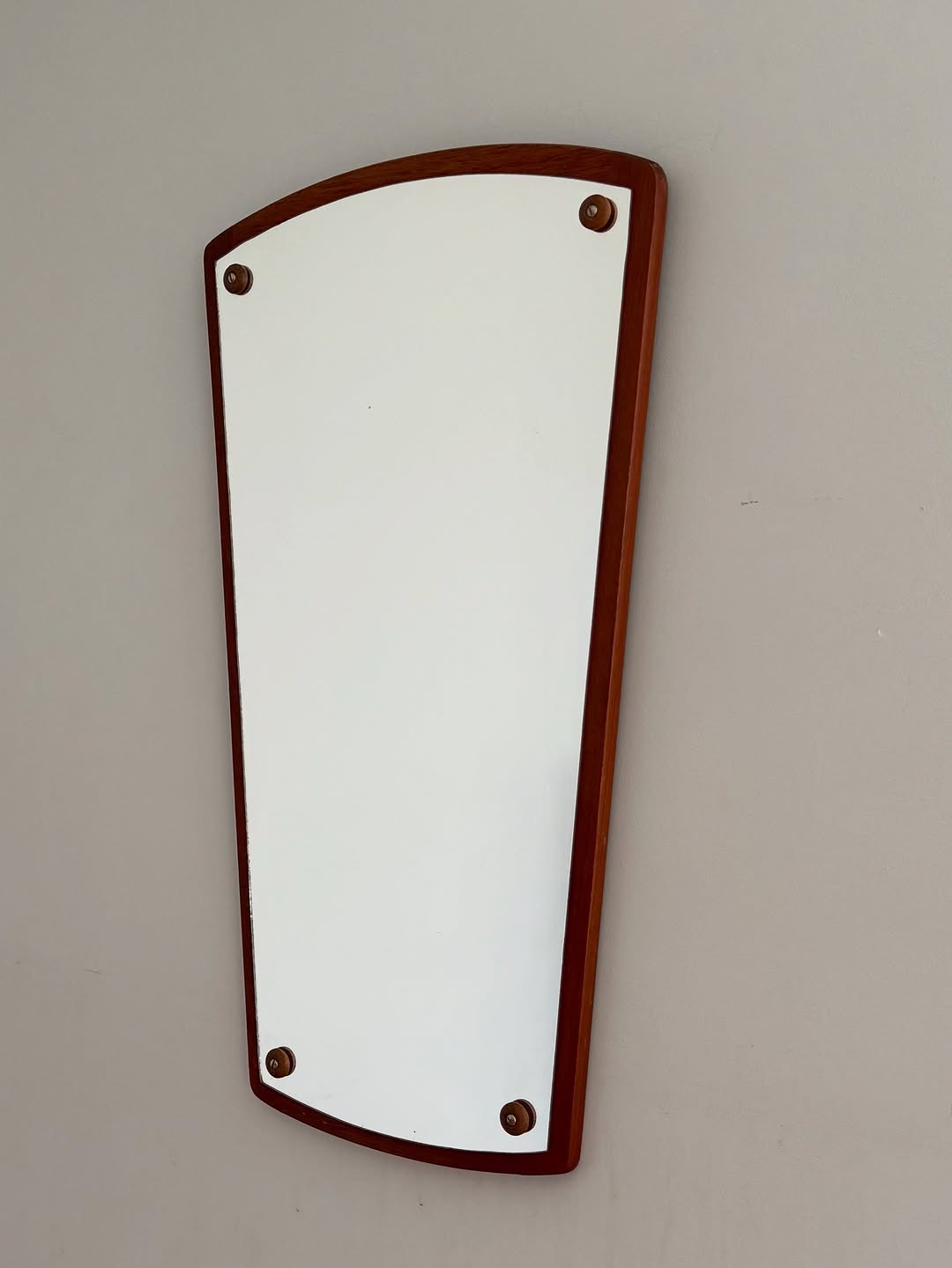 mid-century-scandinavian-mirror-copy (1)