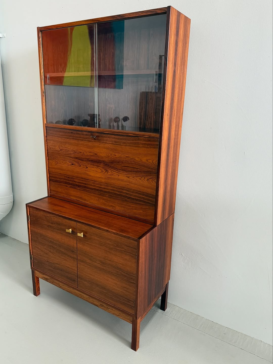 swedish-mid-century-bookshelf (14)